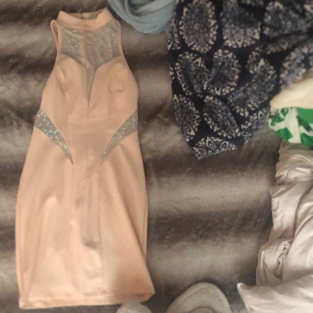 A well fitting mini dress